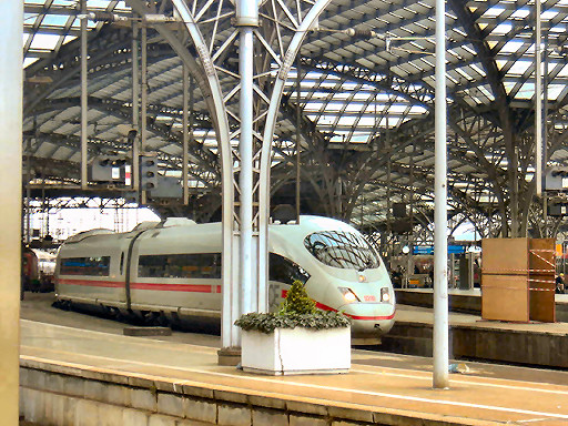 ICE+-station+Keulen.%21.jpg
